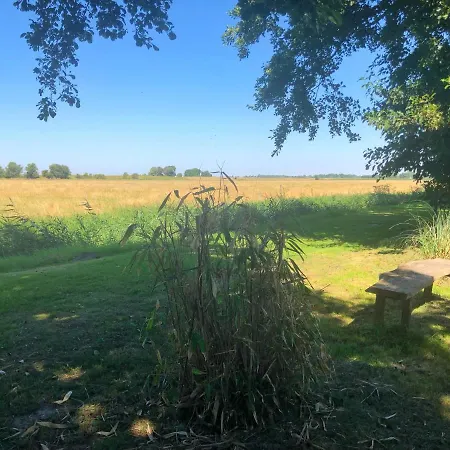 Coco House Op Recreatiepark De Wielen * シント・マールテン