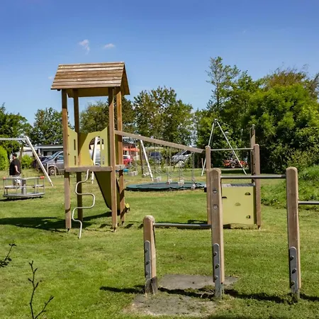 Tatil Evi Coco House Op Recreatiepark De Wielen Sint Maarten