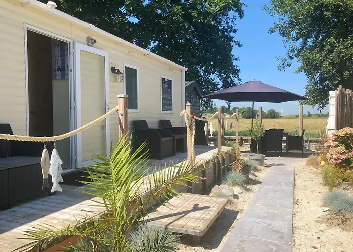 Coco House Op Recreatiepark De Wielen 펜션 신트 마르턴