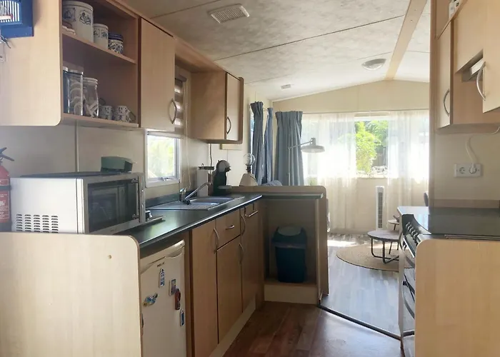 Coco House Op Recreatiepark De Wielen 펜션 신트 마르턴