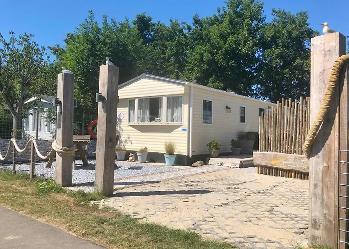 Дом отдыха Coco House Op Recreatiepark De Wielen Синт-Мартен