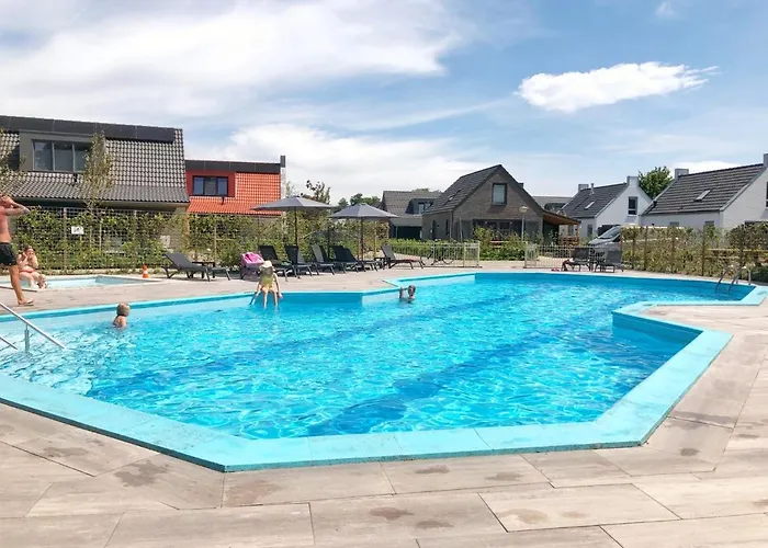 Coco House Op Recreatiepark De Wielen Дом отдыха Синт-Мартен