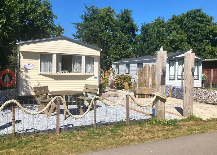 Coco House Op Recreatiepark De Wielen * Синт-Мартен